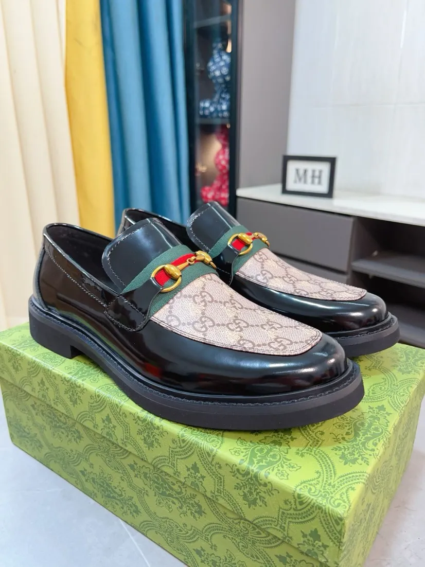 Men's men's shoes💰560🌹🌹Niuli [GUCCI] Formal men's leather shoes [strong][strong][strong] New model coming ~ original quality ☺The upper is imported from Italy with open edges, the leather is soft and delicate, and the wear-resistant and non-slip combination outsole is dignified and domineering, and the luxury charm is unobstructed! The natural and free nouveau riche leads the trend. Code number: 38-44